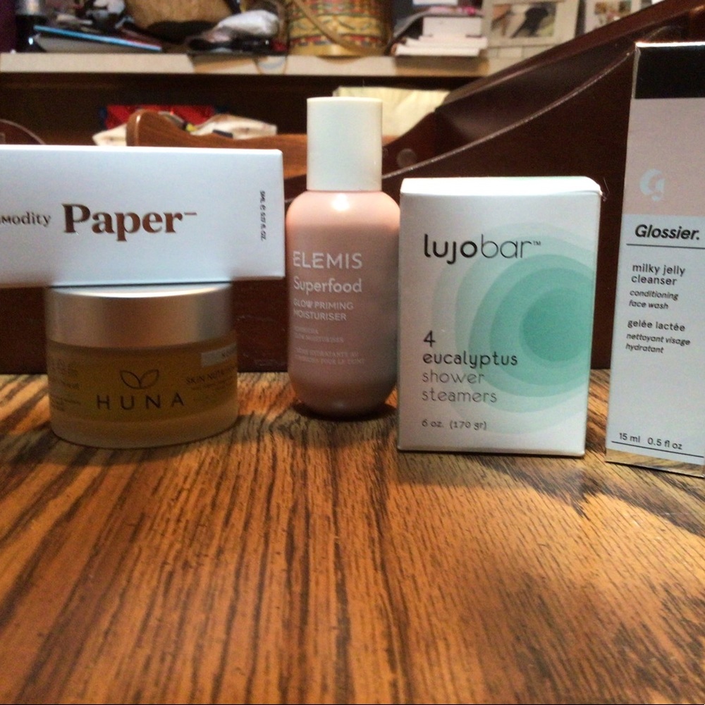 Skincare, Perfume, and Shower Steamers for Sale!